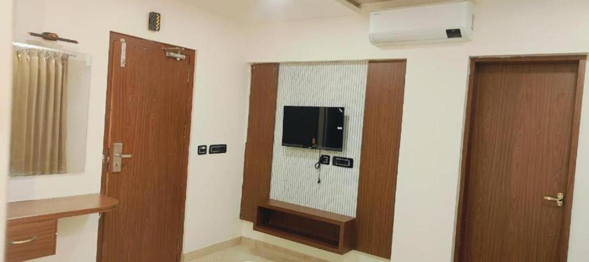 Sree Mahalakshmi Residency By K Hotels Virudunagar Zewnętrze zdjęcie