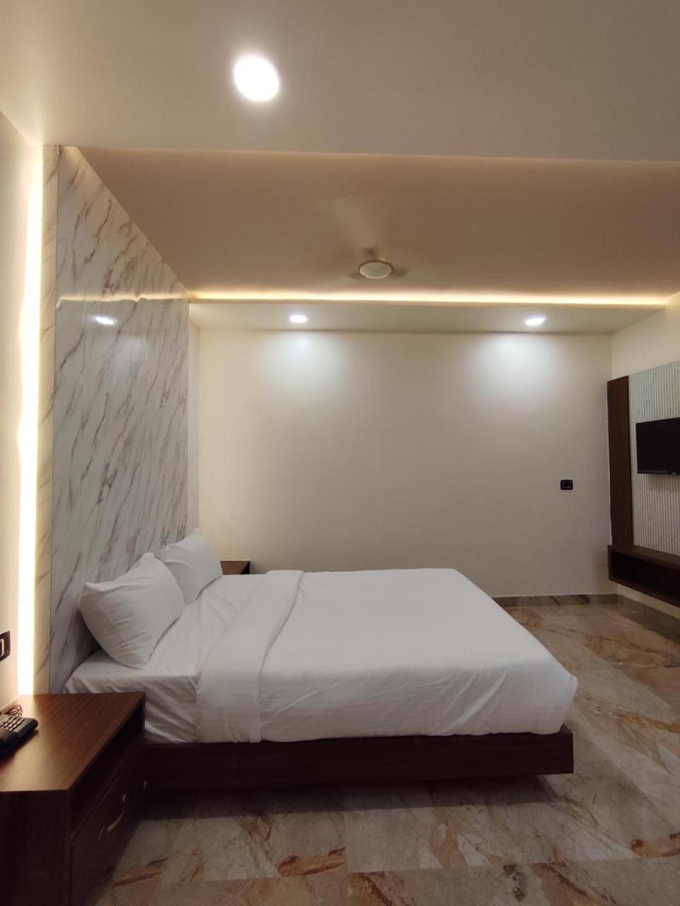 Sree Mahalakshmi Residency By K Hotels Virudunagar Zewnętrze zdjęcie
